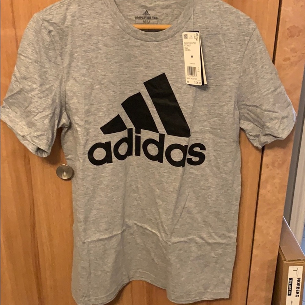 Nice Adidas Amplifier tee!